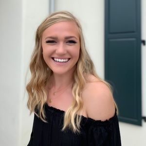 Meet your Posher, Amanda